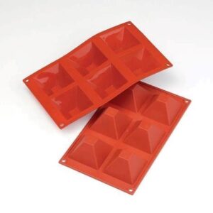 Moule silicone 6 pyramides 7,1 cm SF007